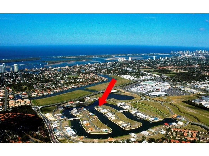 15 Middle Quay Drive, Biggera Waters QLD 4216