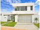 33 Knightsbridge Parade East, Sovereign Islands QLD 4216