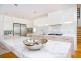 33 Knightsbridge Parade East, Sovereign Islands QLD 4216