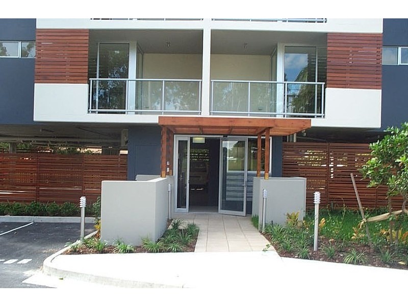16/5 Carey Lane, Southport QLD 4215