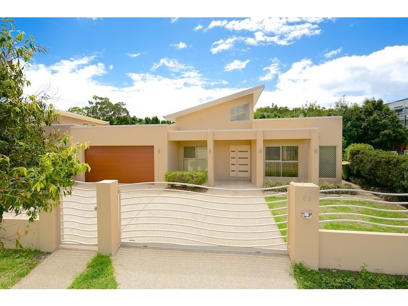 69 East Quay Drive, Biggera Waters QLD 4216