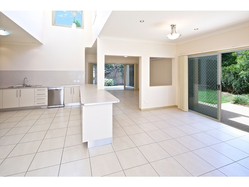 69 East Quay Drive, Biggera Waters QLD 4216