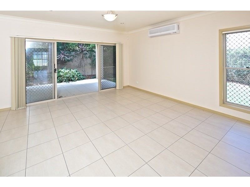 69 East Quay Drive, Biggera Waters QLD 4216