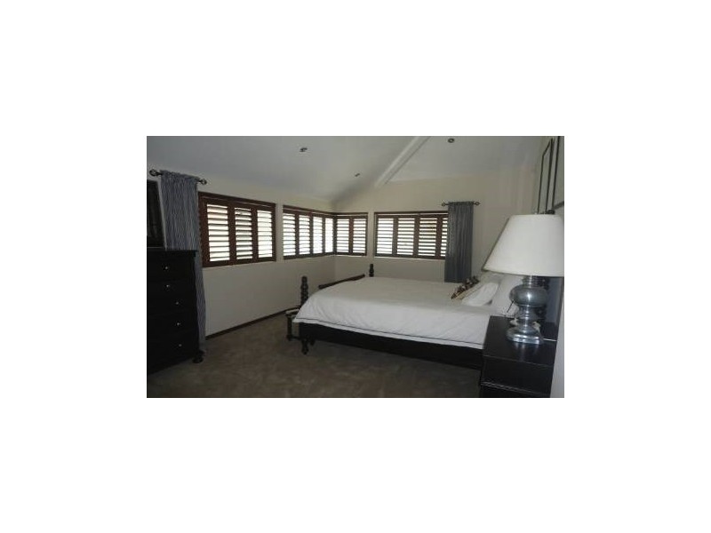 9/36 Oatland Esplanade, Runaway Bay QLD 4216