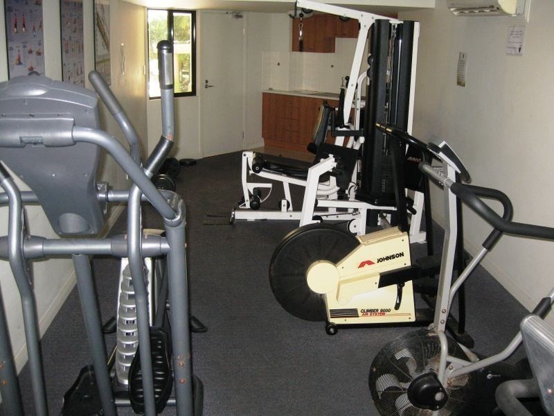 212/392 Marine Parade, Labrador QLD 4215