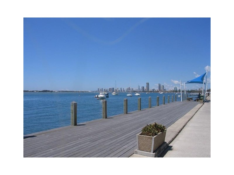 212/392 Marine Parade, Labrador QLD 4215