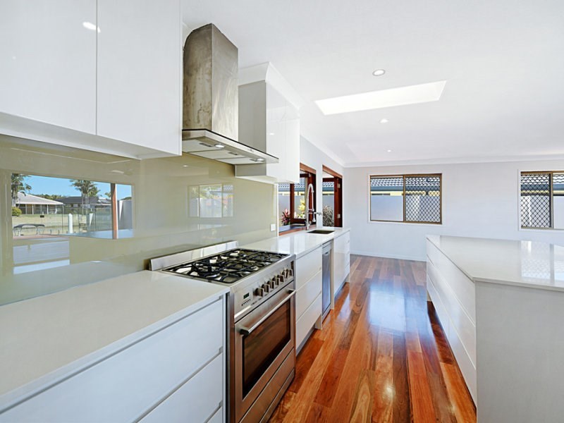 22 Matthew Flinders Drive, Hollywell QLD 4216