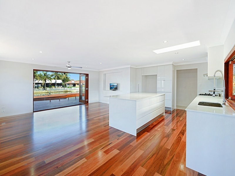 22 Matthew Flinders Drive, Hollywell QLD 4216