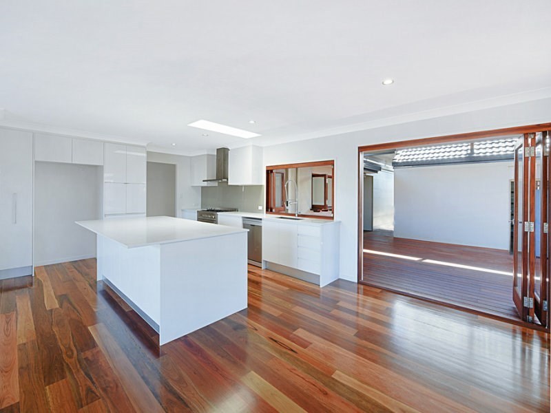 22 Matthew Flinders Drive, Hollywell QLD 4216