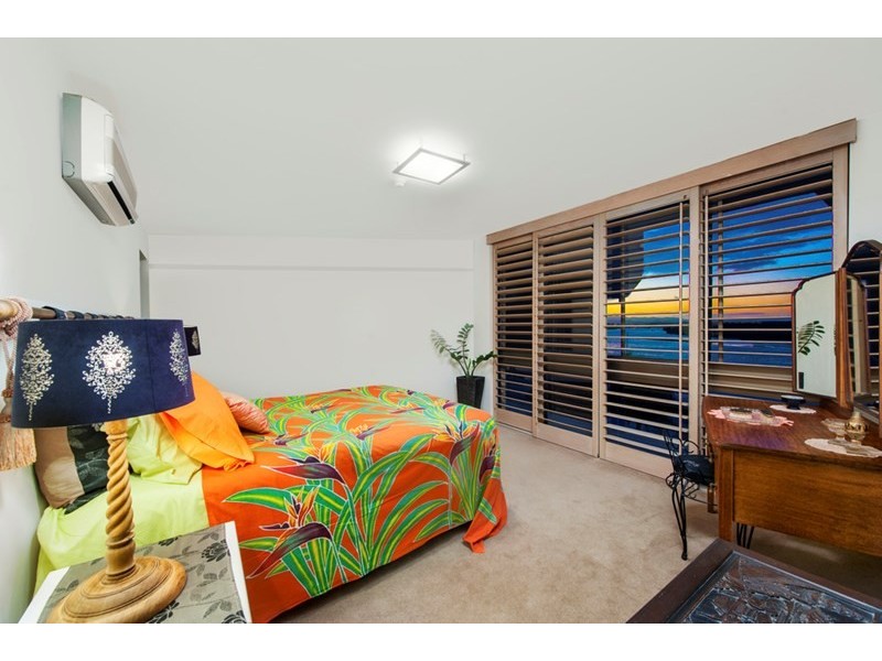 27/8 Paradise Parade, Paradise Point QLD 4216