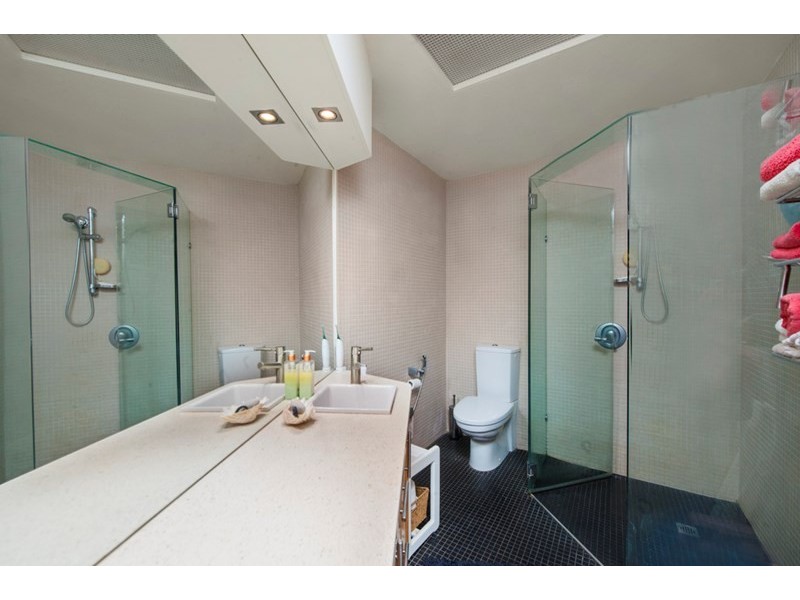 27/8 Paradise Parade, Paradise Point QLD 4216