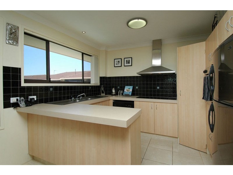 12/548 Marine Parade, Biggera Waters QLD 4216