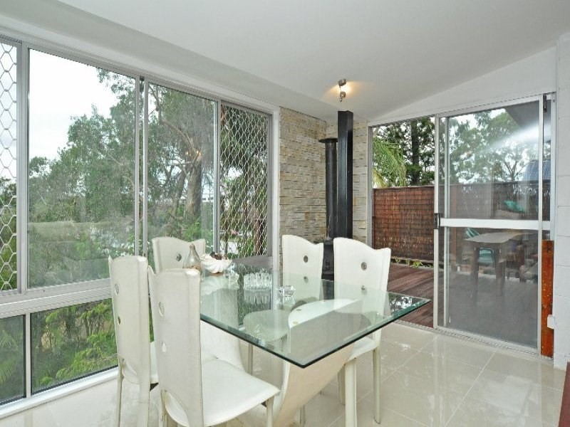 15 Waratah Avenue, Biggera Waters QLD 4216