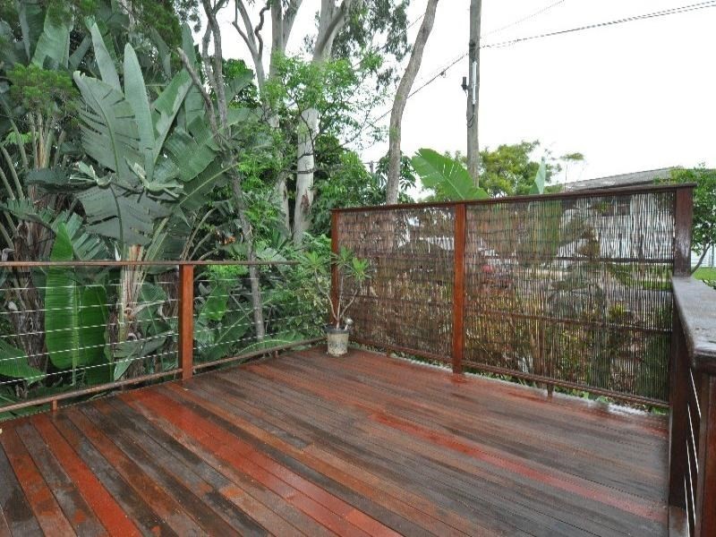 15 Waratah Avenue, Biggera Waters QLD 4216