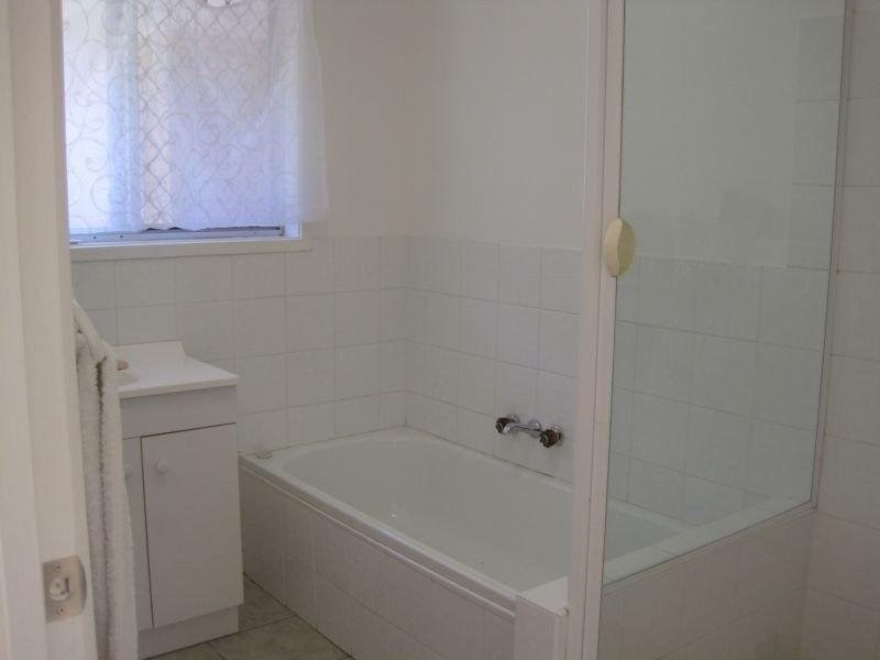 20 Bruce Avenue, Paradise Point QLD 4216