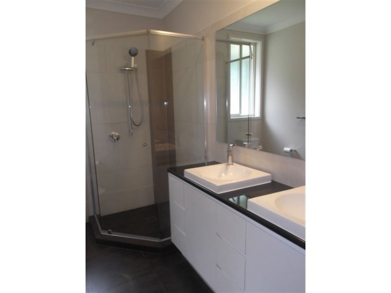 1/4 Compass Drive, Biggera Waters QLD 4216