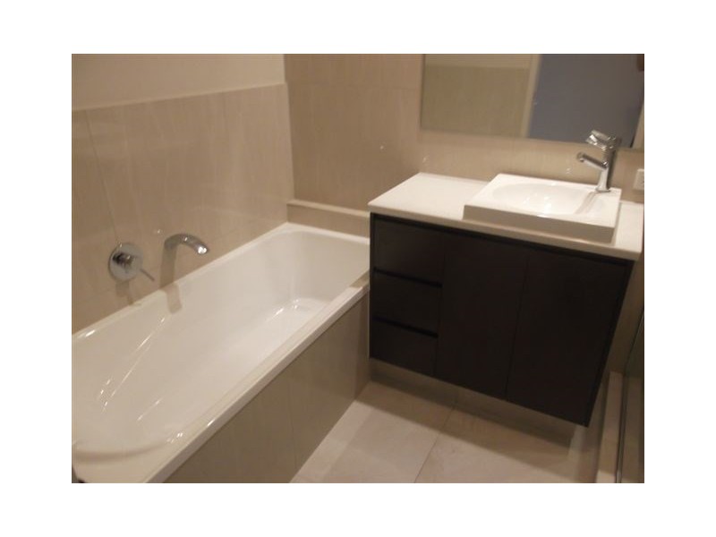 1/4 Compass Drive, Biggera Waters QLD 4216