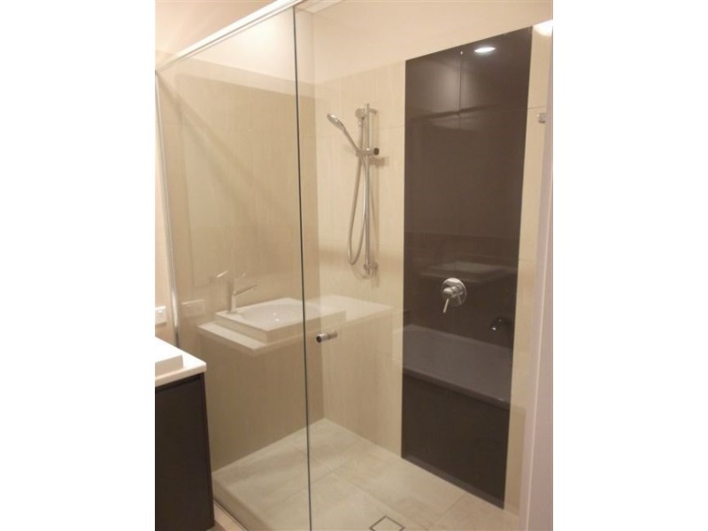 1/4 Compass Drive, Biggera Waters QLD 4216