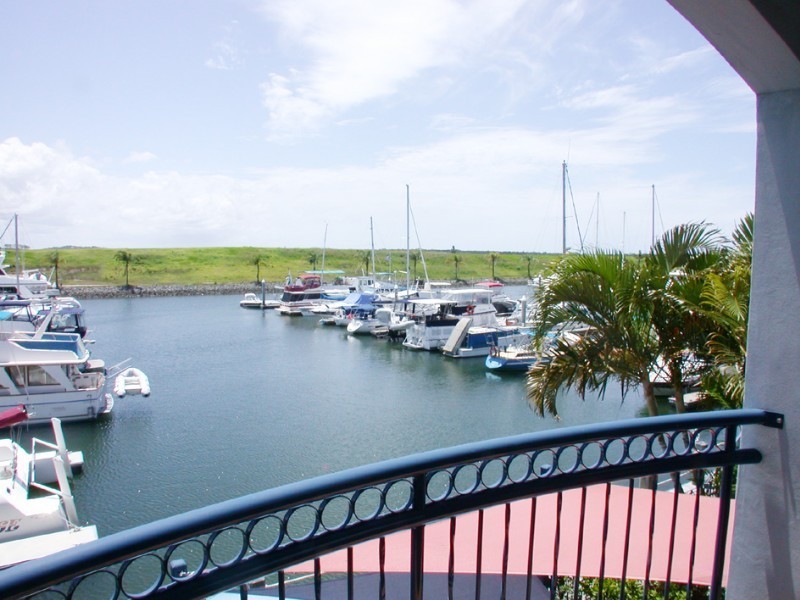 72 John Lund Drive, Hope Island QLD 4212