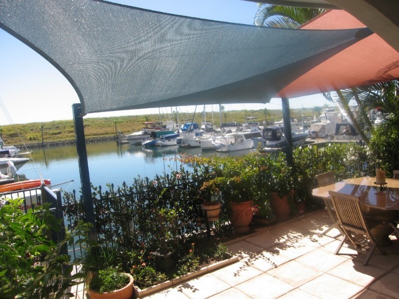 72 John Lund Drive, Hope Island QLD 4212