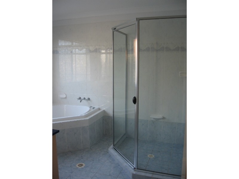 Paradise Point QLD 4216