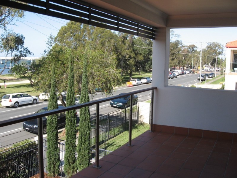 Paradise Point QLD 4216