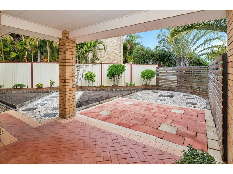 5 Wattlebrush Grove, Molendinar QLD 4214