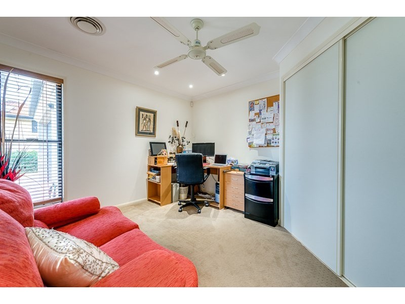 14 Orpington Court, Arundel QLD 4214