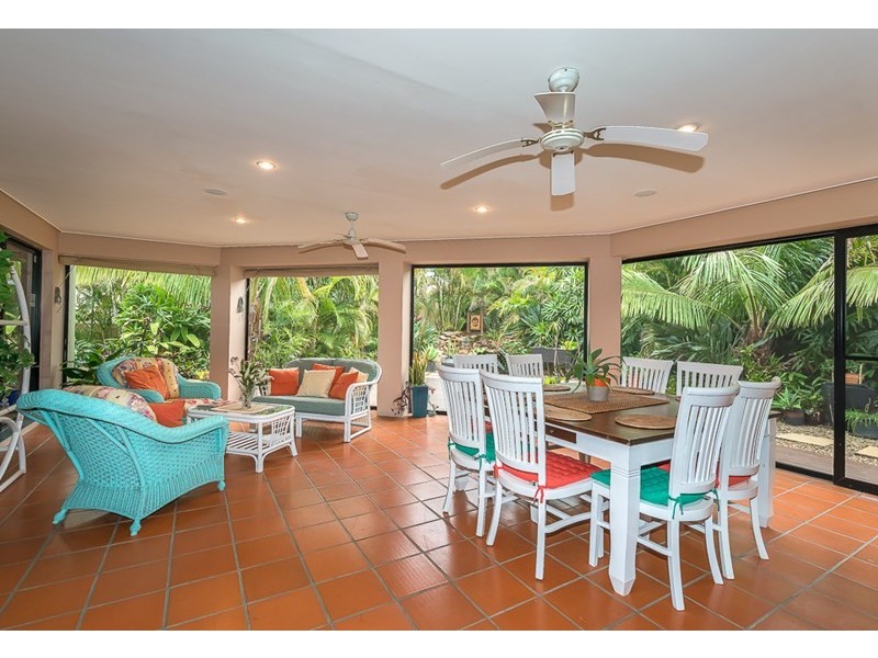 14 Orpington Court, Arundel QLD 4214