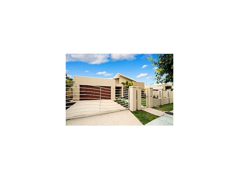 75 East Quay Drive, Biggera Waters QLD 4216