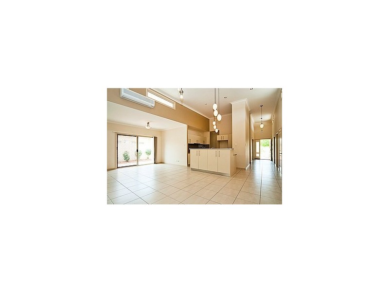 75 East Quay Drive, Biggera Waters QLD 4216