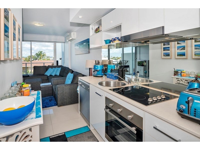 404/33-37 Madang Cresent, Runaway Bay QLD 4216