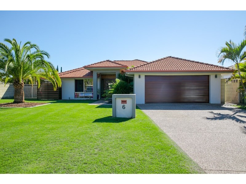 6 Grande Terrace, Helensvale QLD 4212