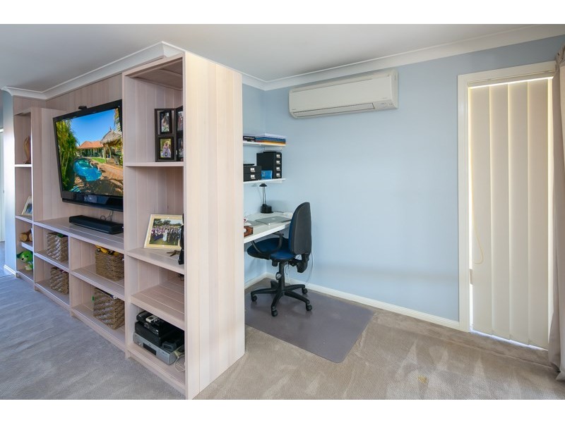 6 Grande Terrace, Helensvale QLD 4212