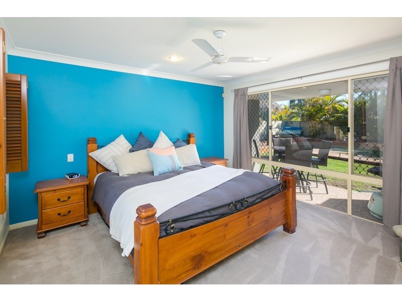 6 Grande Terrace, Helensvale QLD 4212