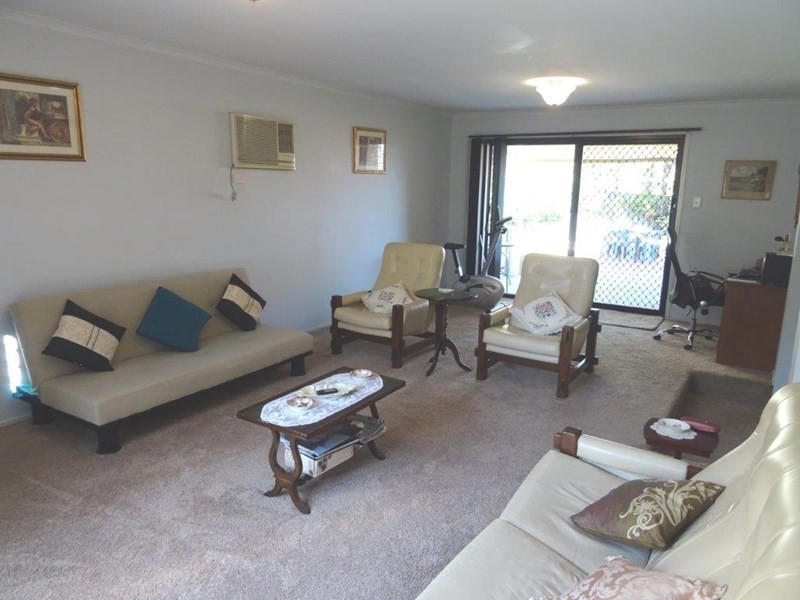 104 Pacific Pines Boulevard, Pacific Pines QLD 4211