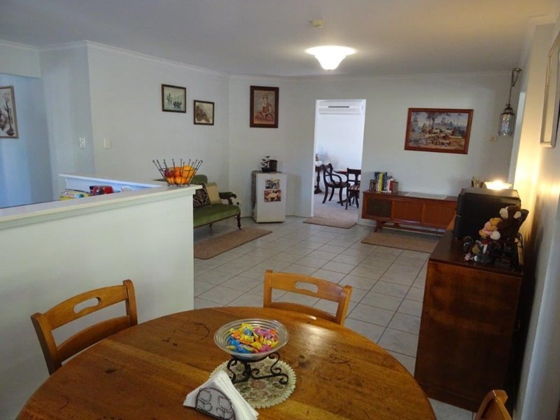 104 Pacific Pines Boulevard, Pacific Pines QLD 4211