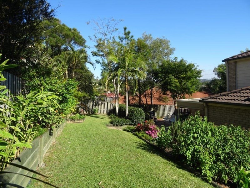 104 Pacific Pines Boulevard, Pacific Pines QLD 4211