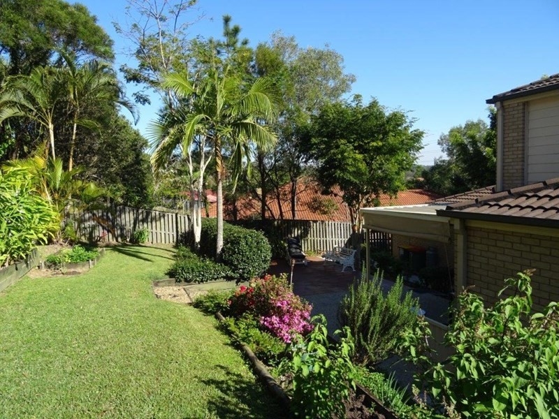 104 Pacific Pines Boulevard, Pacific Pines QLD 4211