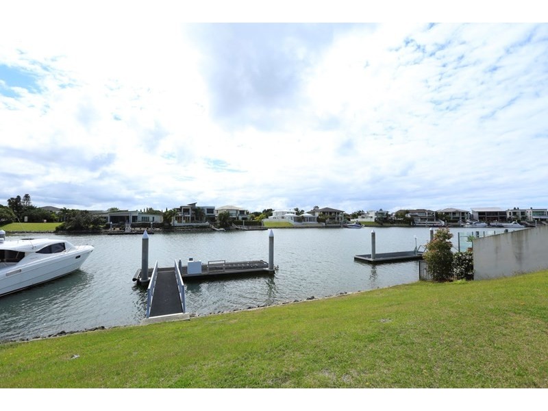 1007 Edgecliff Drive, Sanctuary Cove QLD 4212