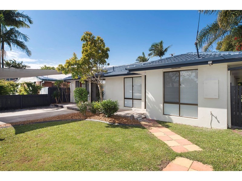 29 Clifton Street, Biggera Waters QLD 4216