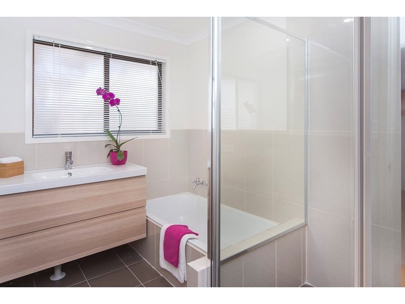 29 Clifton Street, Biggera Waters QLD 4216