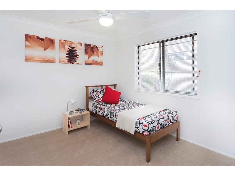 29 Clifton Street, Biggera Waters QLD 4216