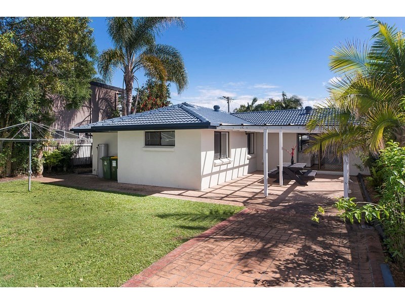 29 Clifton Street, Biggera Waters QLD 4216