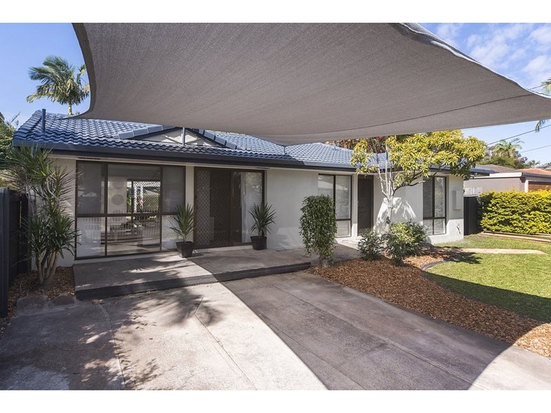 29 Clifton Street, Biggera Waters QLD 4216