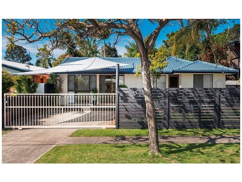 29 Clifton Street, Biggera Waters QLD 4216
