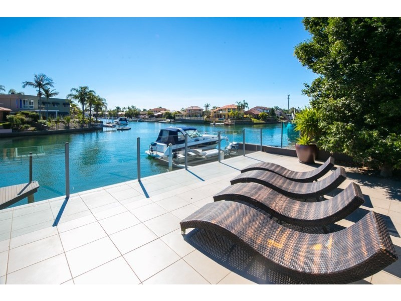 46 Cockleshell Court, Runaway Bay QLD 4216