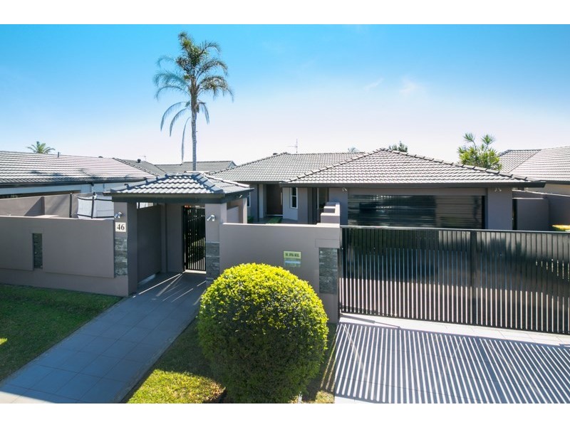 46 Cockleshell Court, Runaway Bay QLD 4216