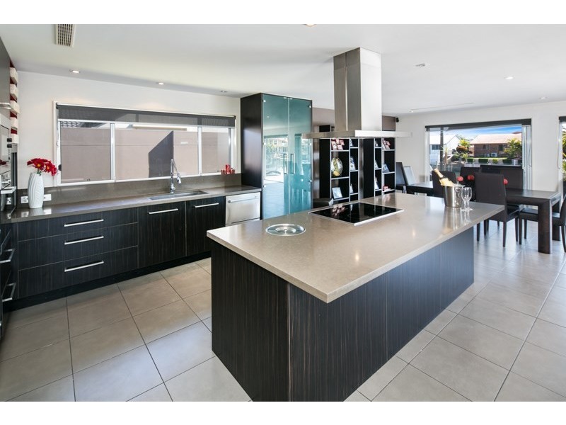 46 Cockleshell Court, Runaway Bay QLD 4216