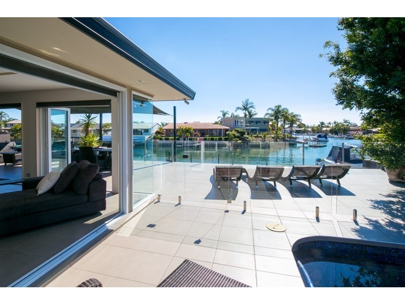 46 Cockleshell Court, Runaway Bay QLD 4216